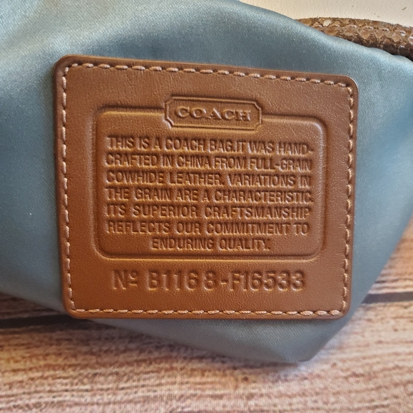 Coach Penelope Cross body - Picture 2 of 7